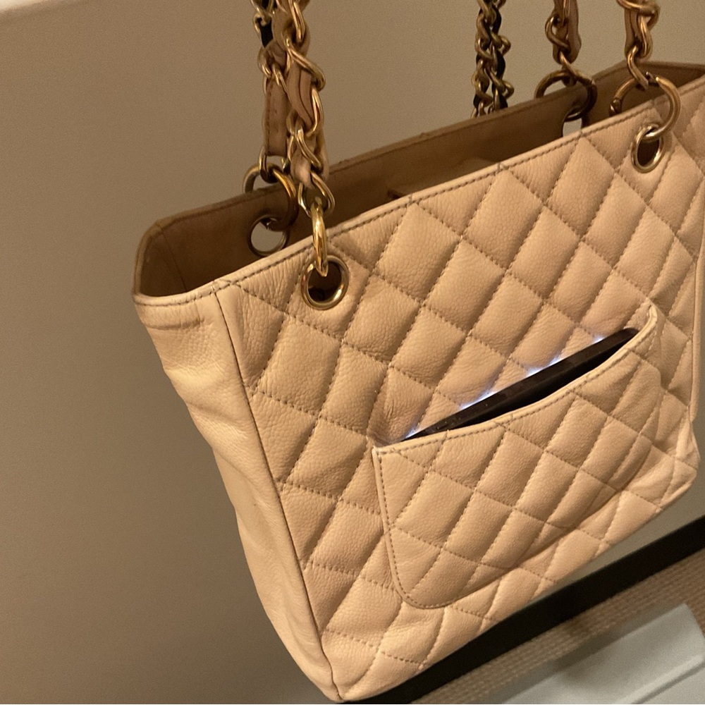 Chanel PST - Picture 8 of 16